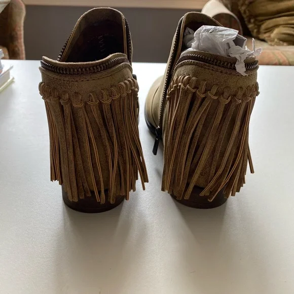JC Girl's Fringe Ankle Boots - Picture 4 of 14